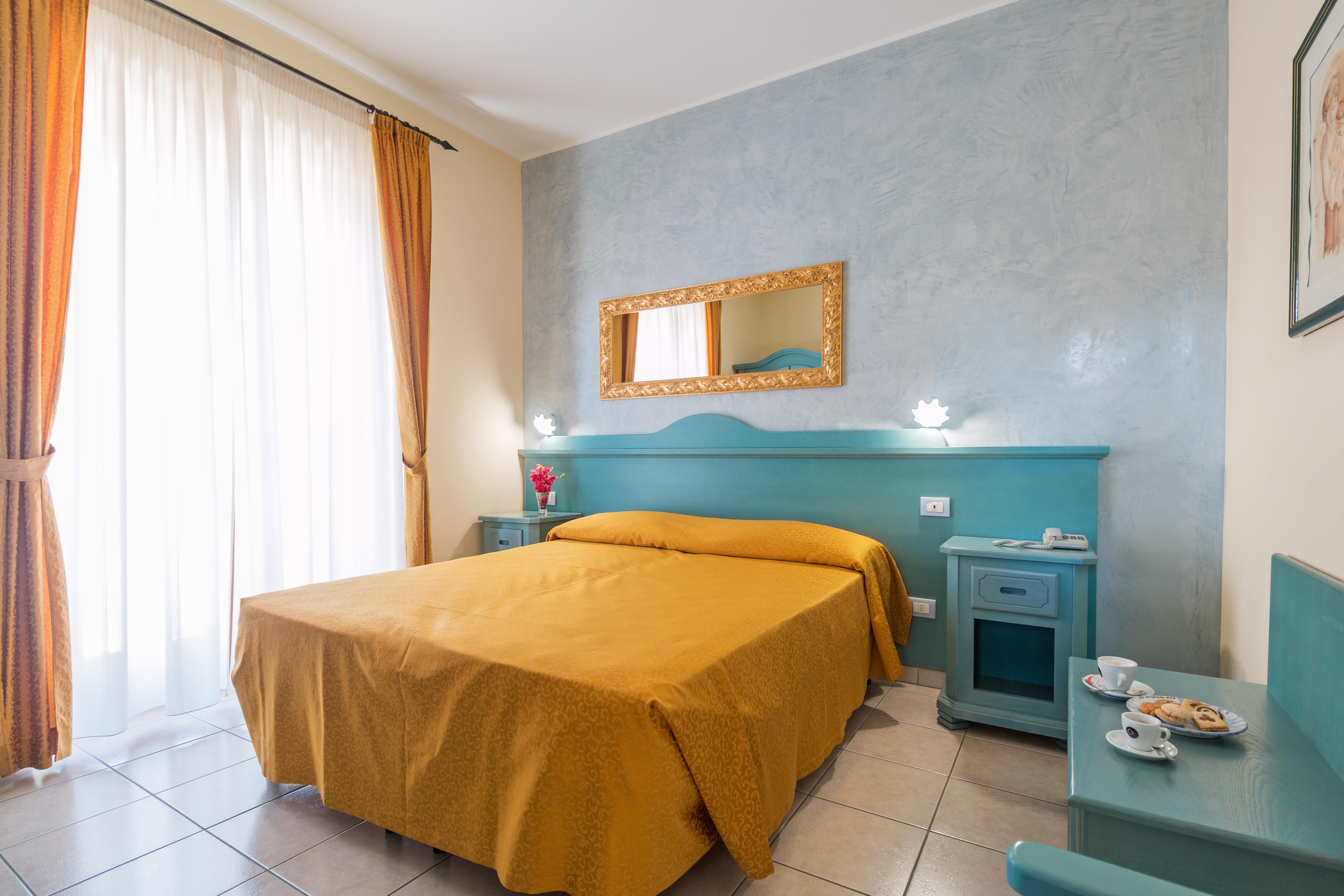 Hotel San Francisco Cala Gonone Exterior photo