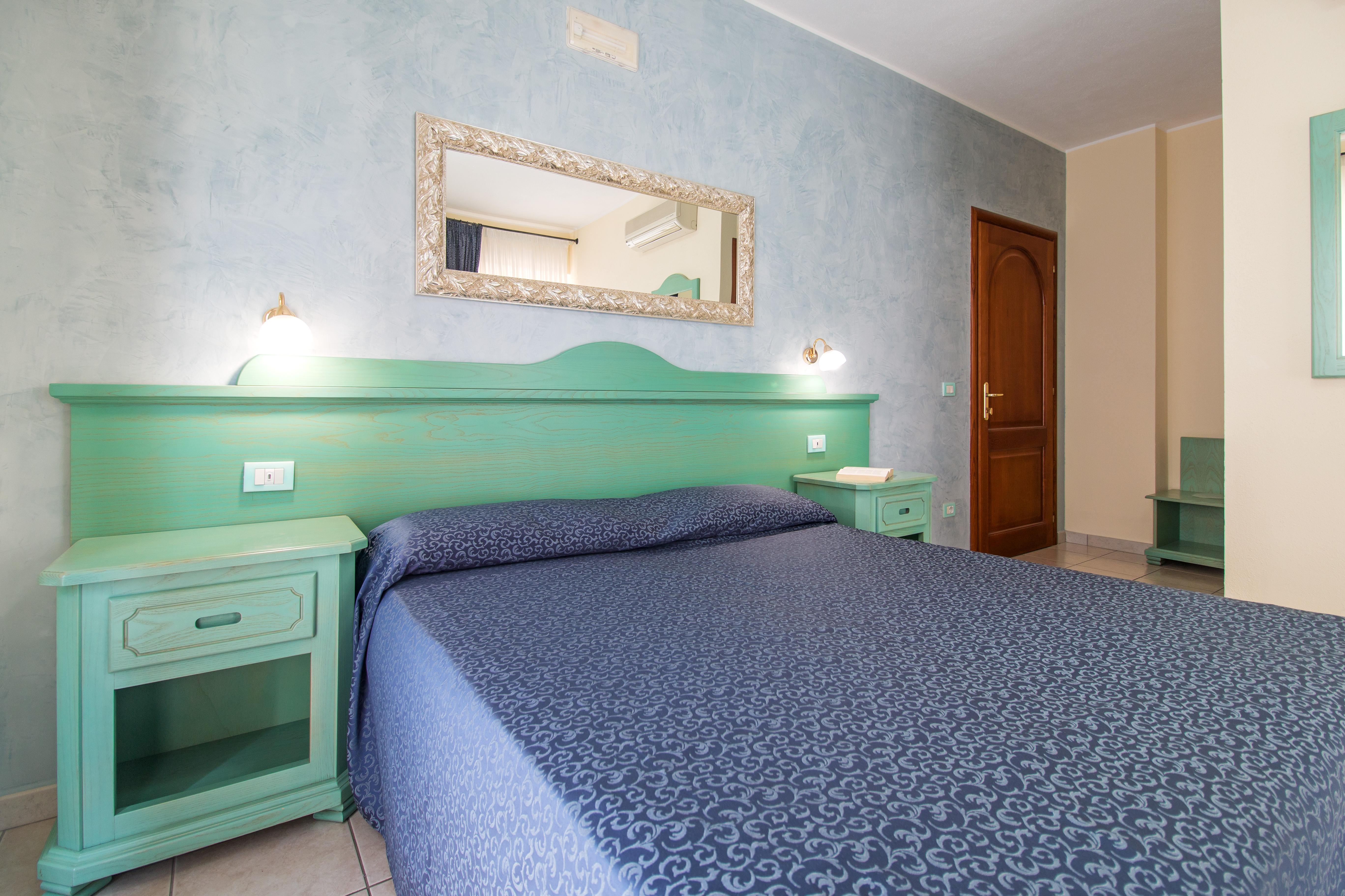 Hotel San Francisco Cala Gonone Exterior photo