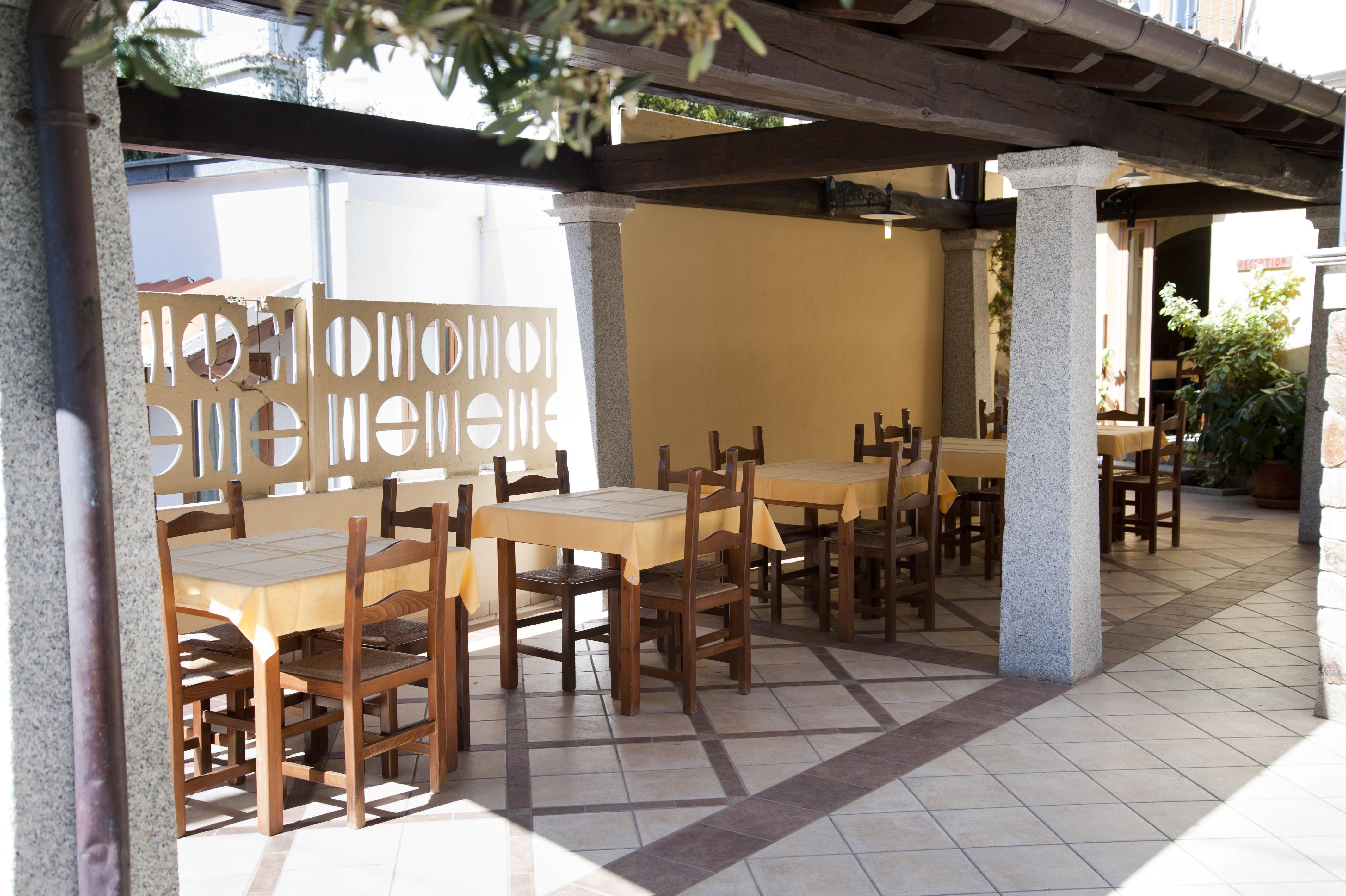 Hotel San Francisco Cala Gonone Exterior photo