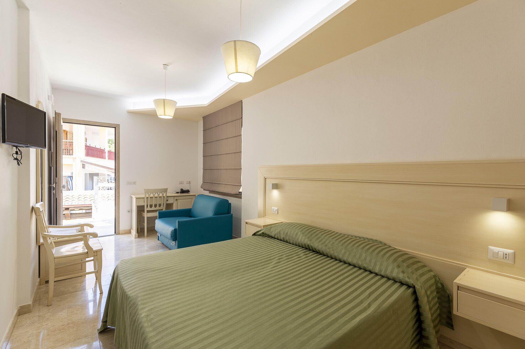 Hotel San Francisco Cala Gonone Exterior photo